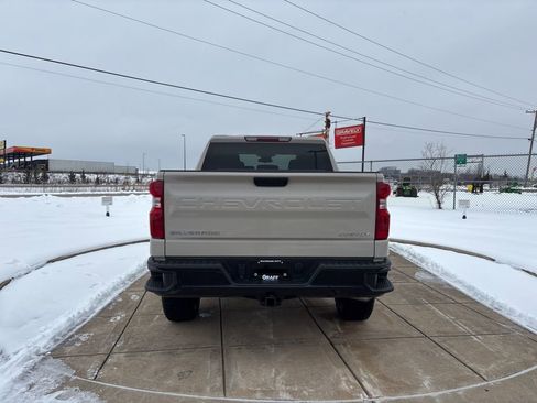 New 2026 Chevrolet Silverado 1500 Custom Trail Boss AWD/4WD image 4