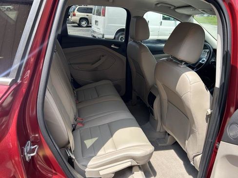 Used 2016 Ford Escape Titanium w/ Equipment Group 301A FWD image 10