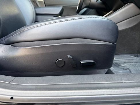 Used 2018 Tesla Model 3 Long Range RWD image 35