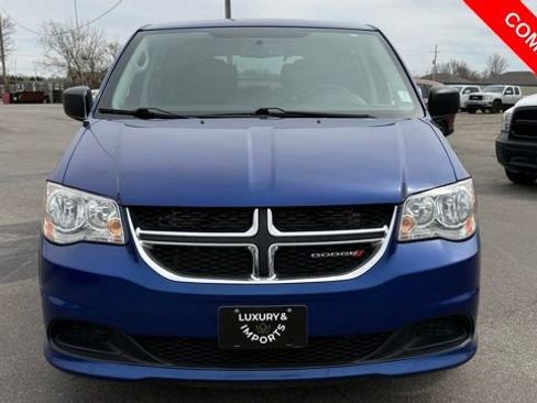 Used 2018 Dodge Grand Caravan SE w/ UConnect Hands-Free Group FWD image 2