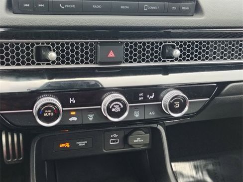 Used 2023 Honda Civic Sport image 23