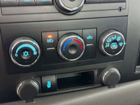 Used 2013 Chevrolet Silverado 1500 W/T image 15