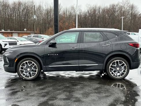 New 2025 Chevrolet Blazer Premier w/ LPO, Floor Liner Package FWD image 4
