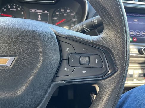 Used 2023 Chevrolet TrailBlazer LT w/ Convenience Package image 25