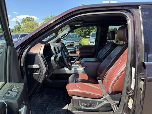 Used 2018 Ford F150 Platinum w/ Technology Package AWD/4WD image 10