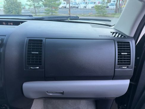 Used 2011 Toyota Sequoia Platinum AWD/4WD image 34
