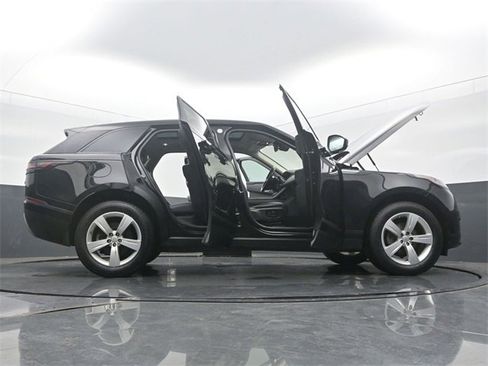 Used 2020 Land Rover Range Rover Velar S image 61