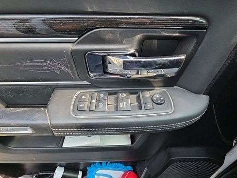 Used 2016 RAM 1500 Limited AWD/4WD image 12