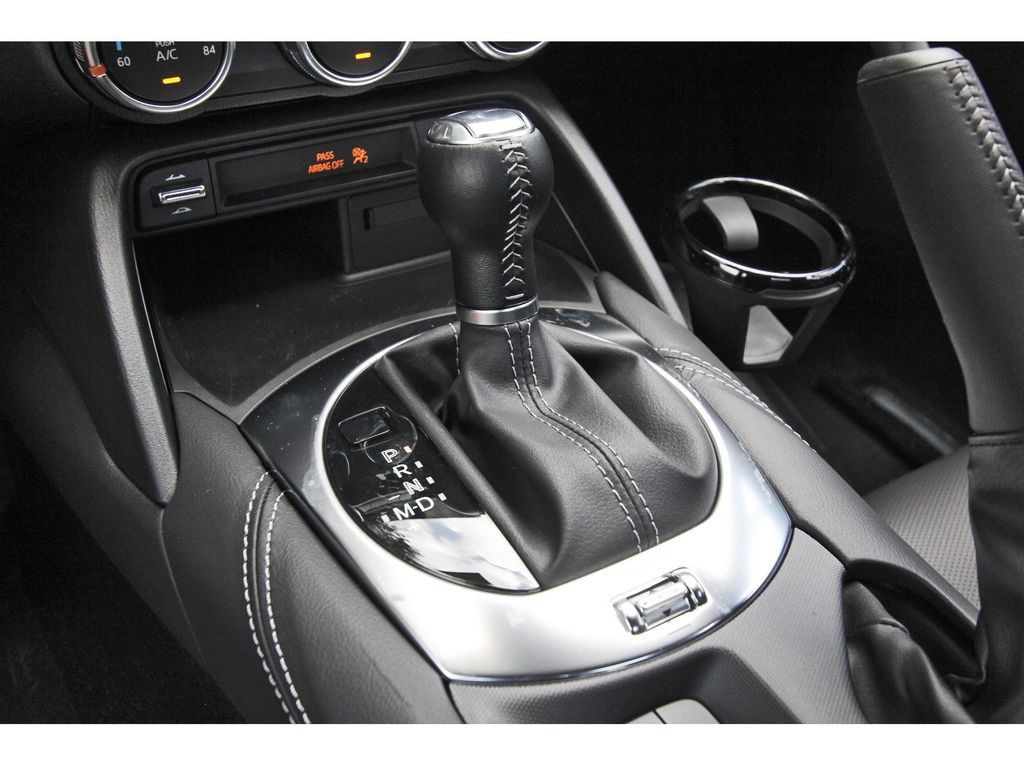 New 2026 MAZDA MX-5 Miata RF Grand Touring RWD image 25