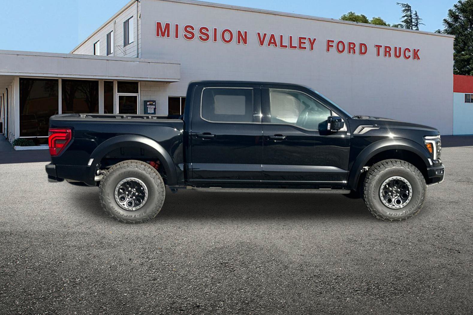 New 2026 Ford F150 Raptor AWD/4WD image 3