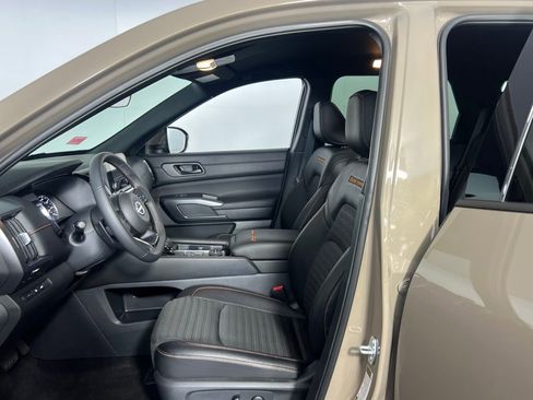 Used 2025 Nissan Pathfinder Rock Creek image 20