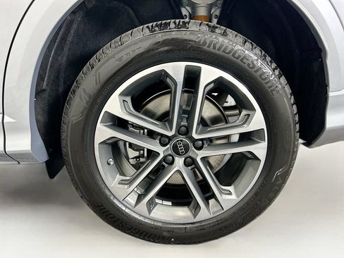 Certified 2025 Audi Q5 Premium w/ Premium Plus AWD/4WD image 30