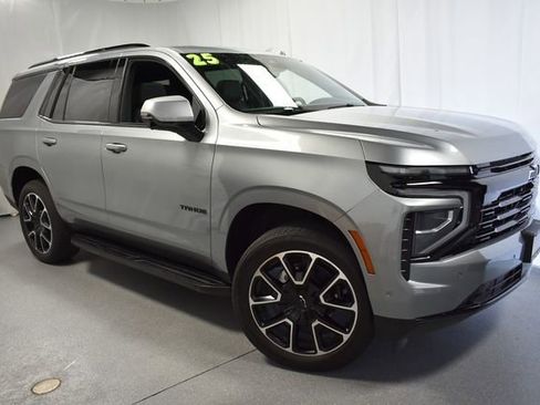 Certified 2025 Chevrolet Tahoe RST w/ Advanced Technology Package AWD/4WD image 5