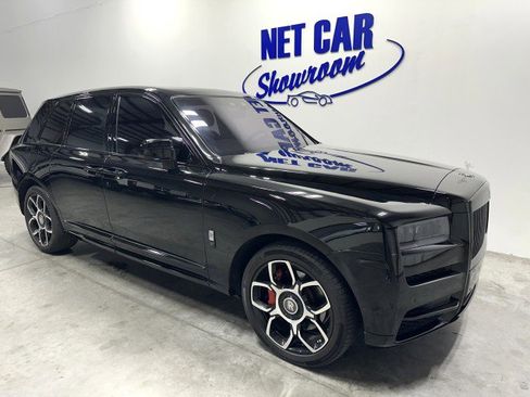 Used 2019 Rolls-Royce Cullinan AWD/4WD image 1
