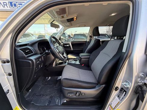 Used 2016 Toyota 4Runner SR5 RWD image 25