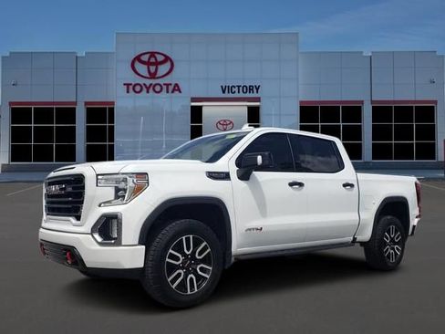 Used 2022 GMC Sierra 1500 AT4 w/ AT4 Preferred Package AWD/4WD image 1