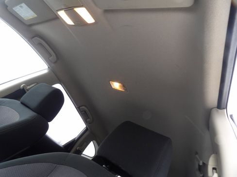 Used 2013 Nissan Rogue SV image 19