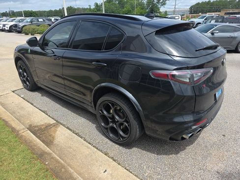 Used 2024 Alfa Romeo Stelvio Quadrifoglio AWD/4WD image 15