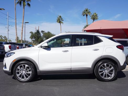 Certified 2021 Buick Encore GX Essence w/ Advanced Technology Package image 2