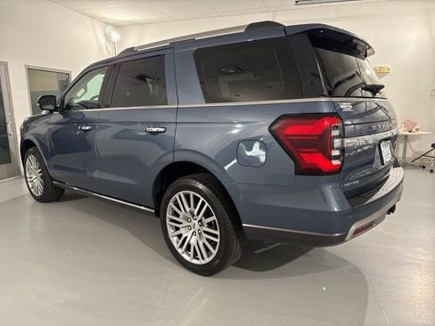 Used 2023 Ford Expedition Limited AWD/4WD image 6