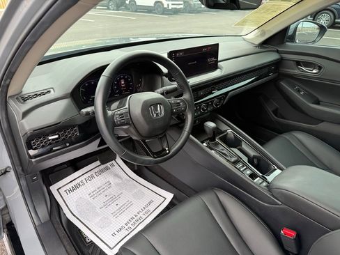 Used 2024 Honda Accord EX-L image 12