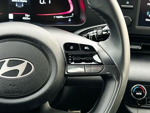 Used 2025 Hyundai Elantra Sport w/ Cargo Package image 23