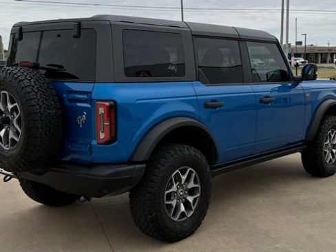 Used 2023 Ford Bronco Badlands AWD/4WD image 6