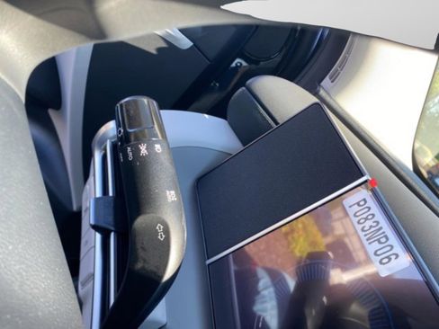 New 2026 Hyundai Tucson SE image 18