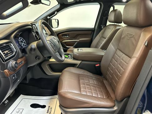 Certified 2024 Nissan Titan Platinum Reserve w/ Moonroof Package AWD/4WD image 4