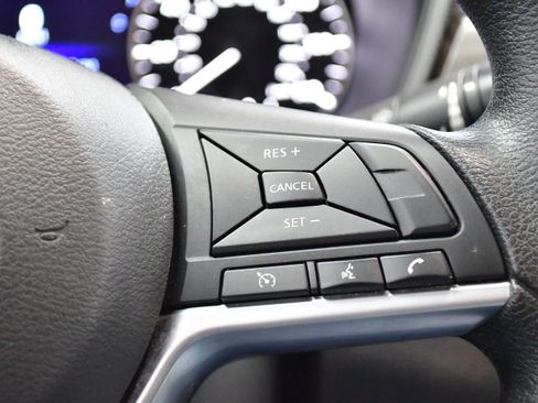 Used 2025 Nissan Altima 2.5 SV image 22