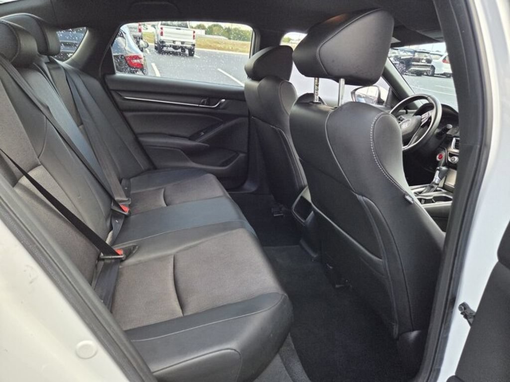 Used 2019 Honda Accord Sport image 15