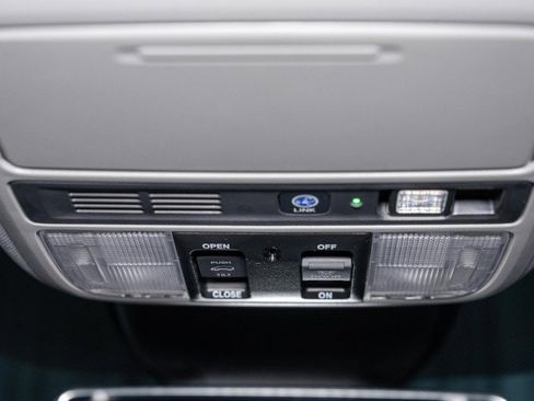 Used 2023 Honda Odyssey Elite image 29