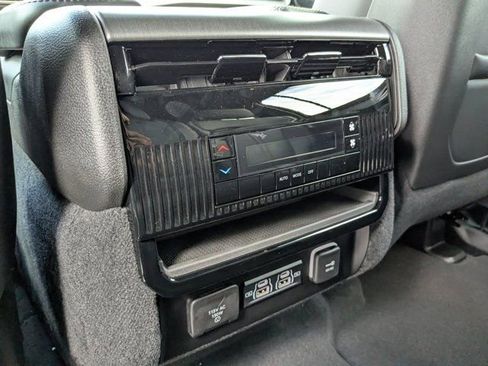 New 2026 Jeep Grand Wagoneer 2WD w/ 8-Passenger Seating Package image 17