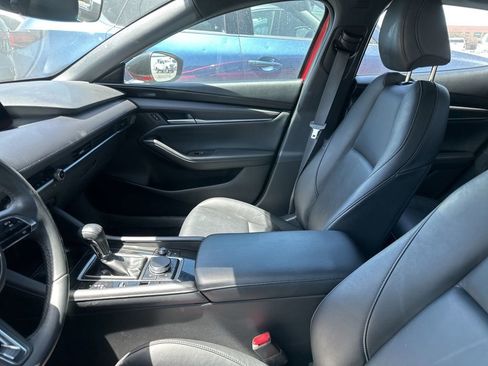 Used 2024 MAZDA MAZDA3 s FWD image 6