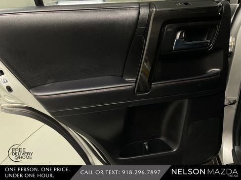 Used 2022 Toyota 4Runner TRD Off-Road image 34