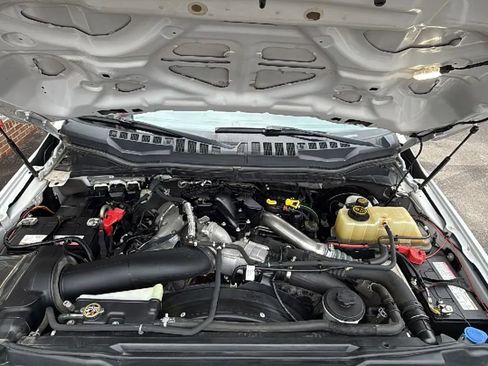 Used 2019 Ford F250 XLT image 30