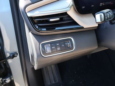 New 2026 Buick Enclave Preferred w/ Power Package AWD/4WD image 31