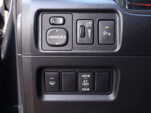 Used 2019 Toyota 4Runner Limited image 25