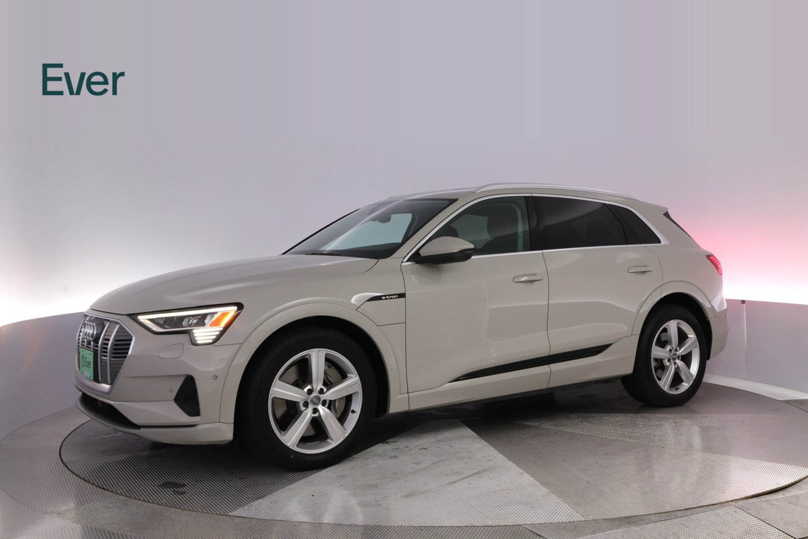 Used 2019 Audi e-tron Premium Plus AWD/4WD image 18