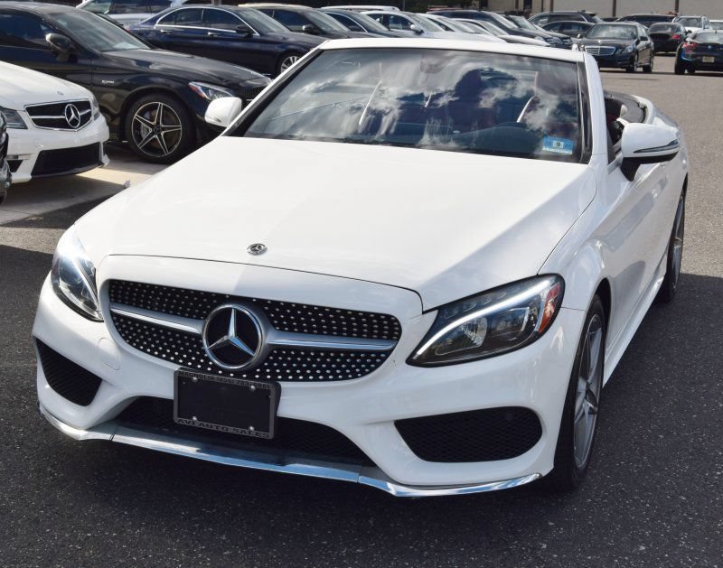 Used 2018 Mercedes-Benz C 300 4MATIC Cabriolet image 6