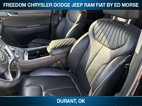 Used 2023 Hyundai Palisade Limited FWD image 5