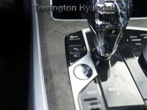 Used 2022 BMW X5 xDrive45e w/ Executive Package image 25