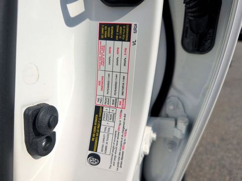 Certified 2024 INFINITI QX80 Luxe w/ Cargo Package image 31