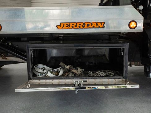 Used 2022 RAM 5500 SLT w/ Quick Order Package 2YG SLT RWD image 39