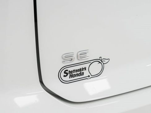 Used 2024 Volkswagen Atlas Cross Sport SE image 10