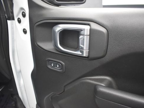 Used 2022 Jeep Wrangler Unlimited Rubicon 4xe image 24