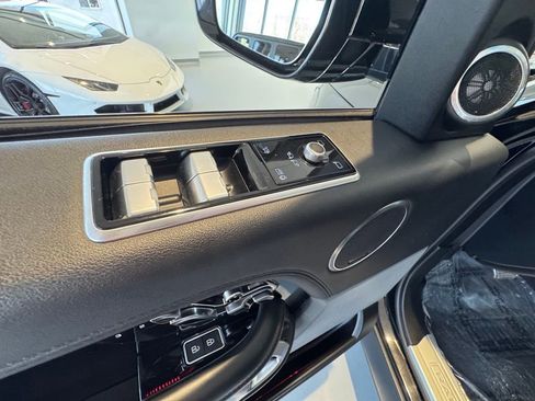 Used 2022 Land Rover Range Rover Westminster Edition image 48
