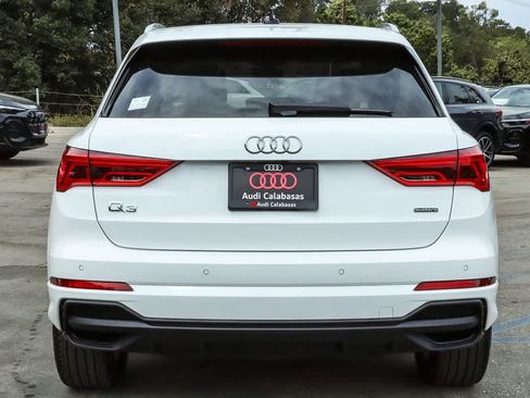 Used 2023 Audi Q3 2.0T Premium w/ Convenience Package AWD/4WD image 10