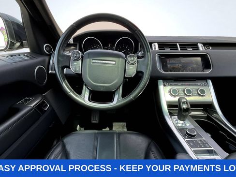 Used 2017 Land Rover Range Rover Sport SE AWD/4WD image 10