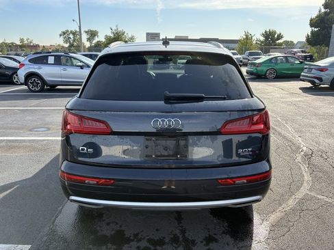 Used 2018 Audi Q5 2.0T Premium Plus w/ Premium Plus Package AWD/4WD image 6